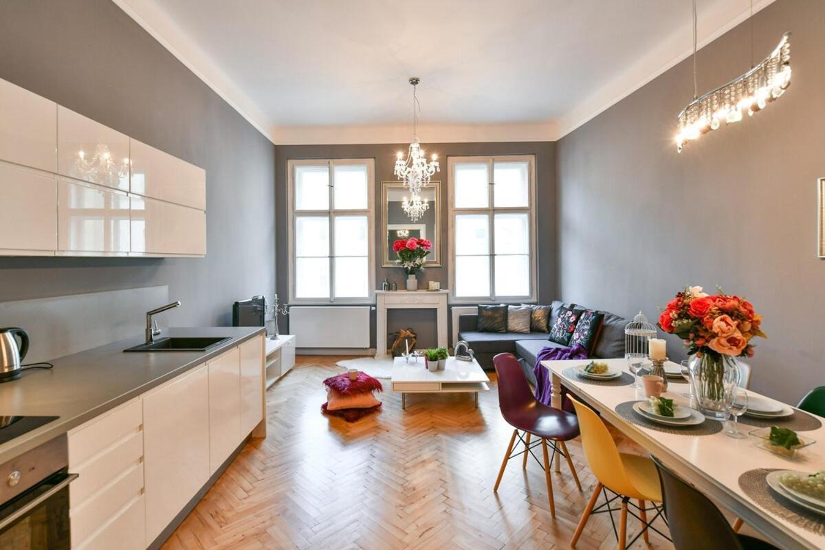 Cityscape Wenceslas Square Apartment Prága Kültér fotó